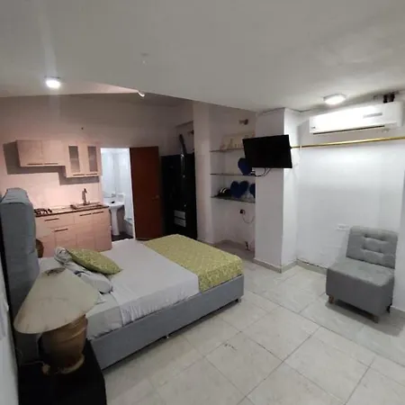 Apartaestudio L-1 Cerca Al Mar Con Aire Acondicionado Y Wifi *